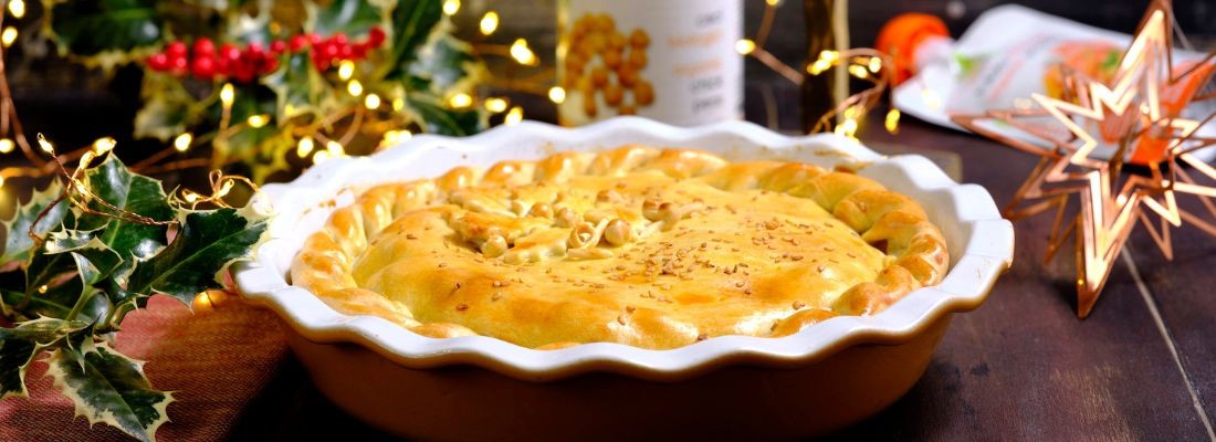 Savory pie with chickpeas and mushrooms